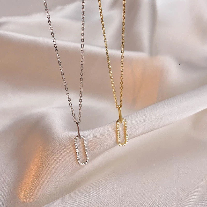 COLLAR PLAZO
