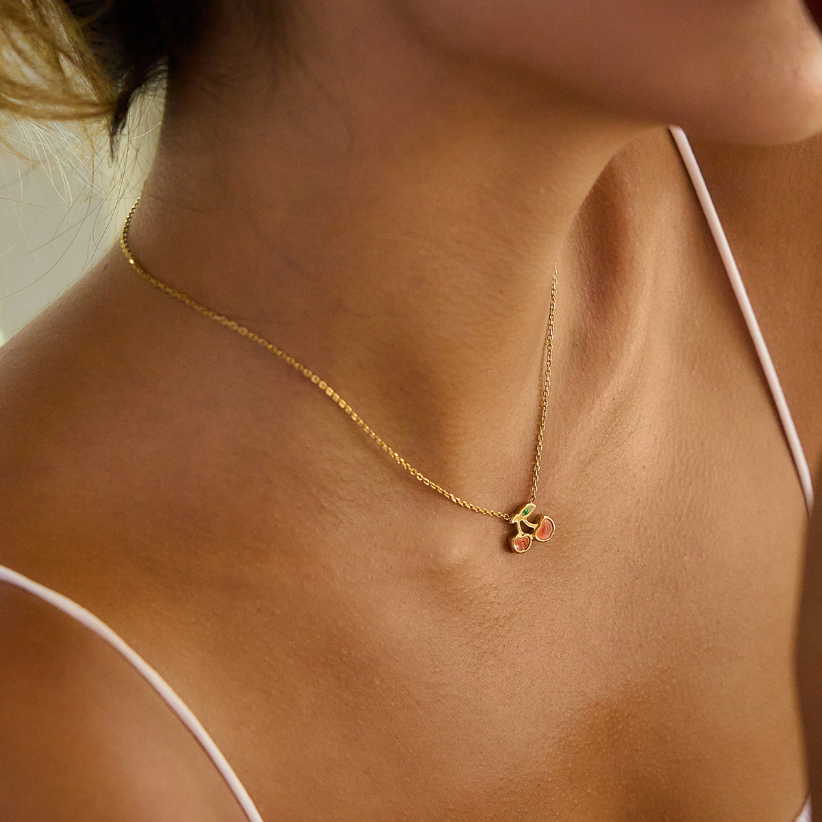 COLLAR CHERRY