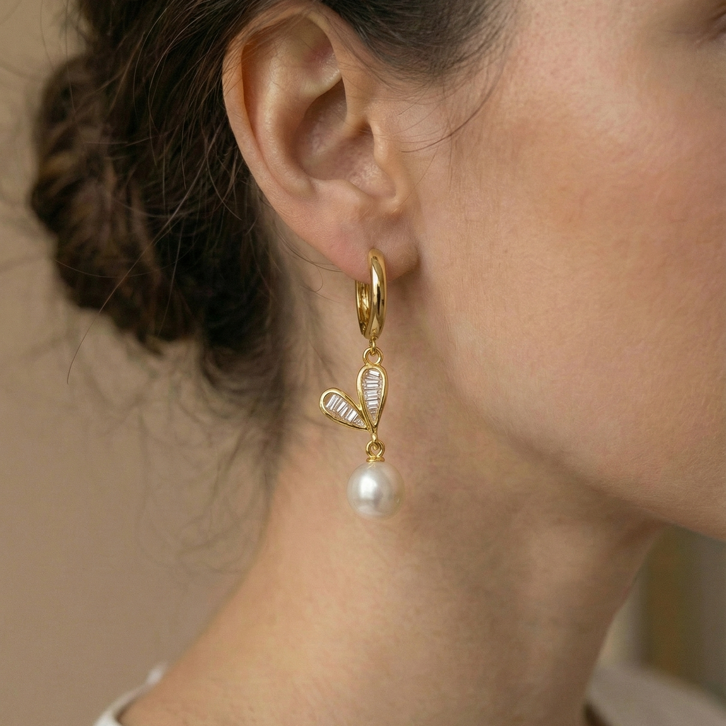 PENDIENTES PERLA-CORAZON