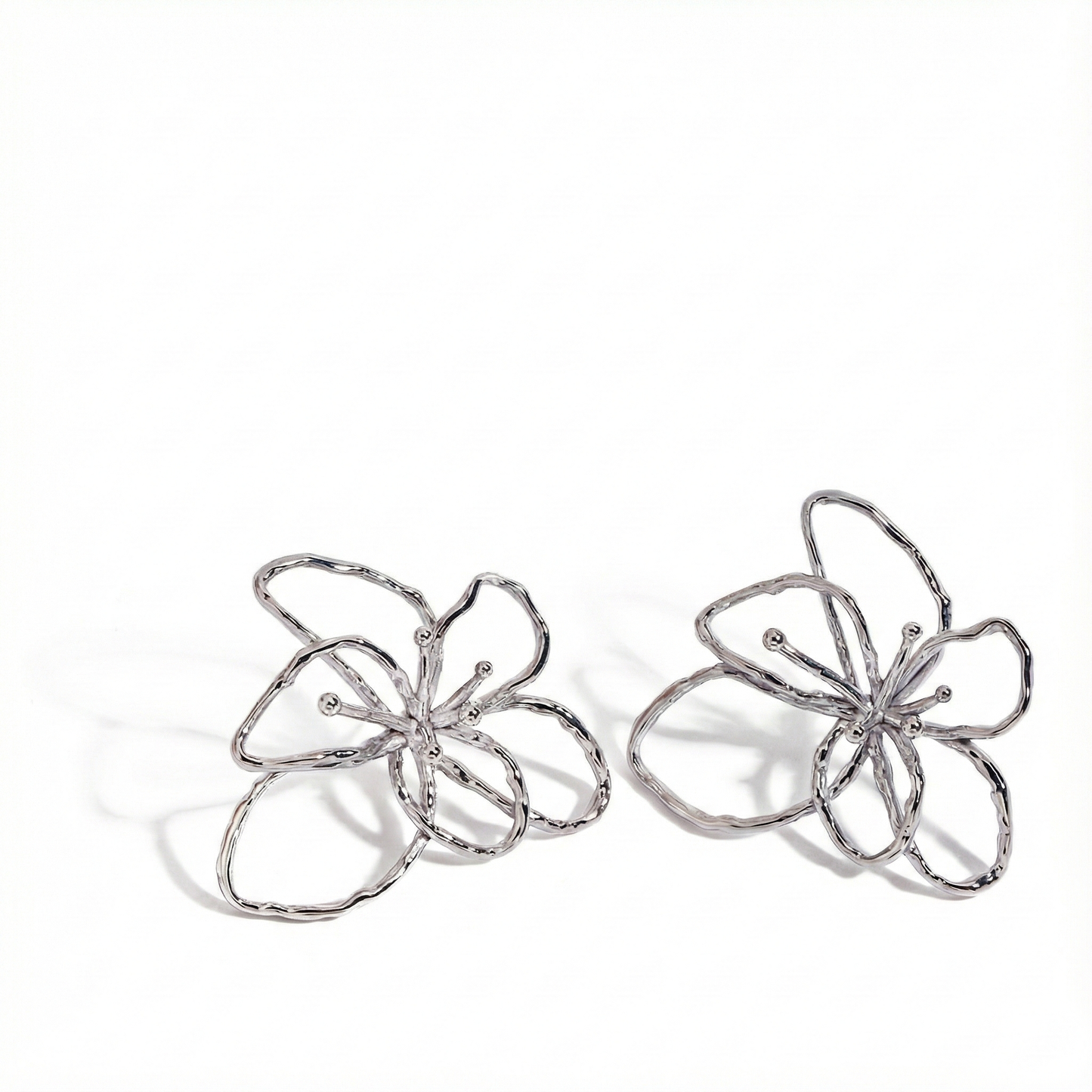 PENDIENTES FLOWER THREAD