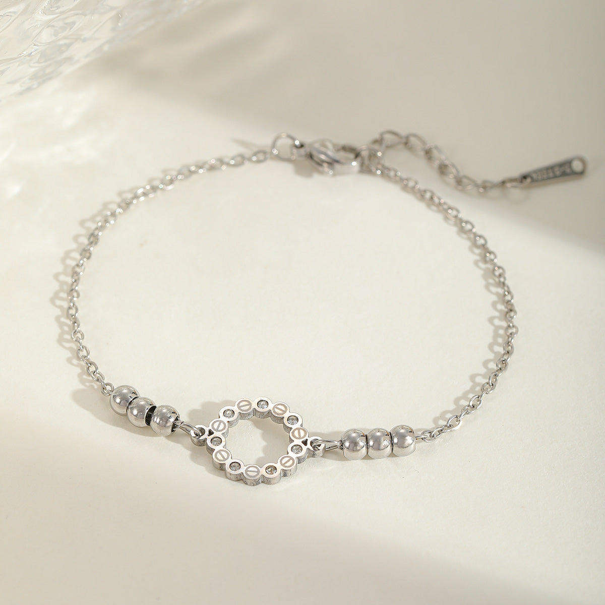 PULSERA CHAINED
